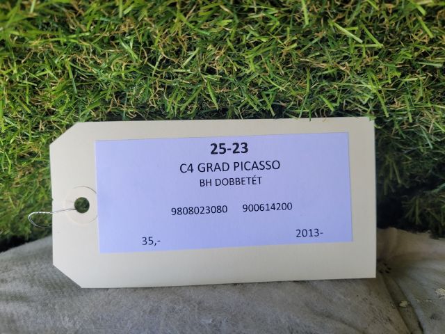 bontott CITROËN C4 PICASSO Bal hátsó Dobbetét (Kerékjárati, Műanyag)