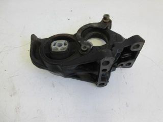 bontott CITROËN C4 PICASSO Bal hátsó Féltengely Tartó