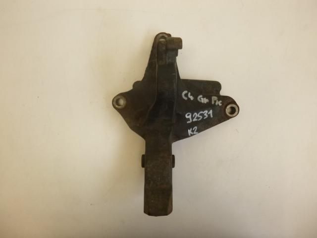 bontott CITROËN C4 PICASSO Bal hátsó Féltengely Tartó