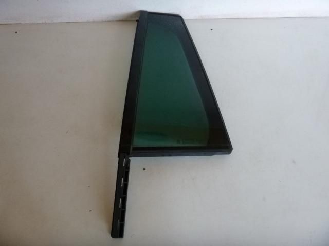 bontott CITROËN C4 PICASSO Bal hátsó Fixüveg (Ajtóban)