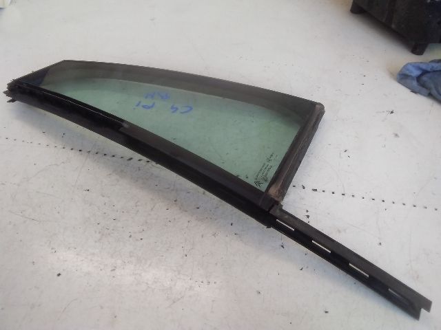 bontott CITROËN C4 PICASSO Bal hátsó Fixüveg (Ajtóban)