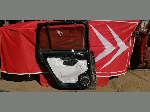 bontott CITROËN C4 PICASSO Bal hátsó Kilincs Hátulja