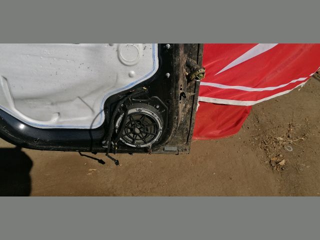 bontott CITROËN C4 PICASSO Bal hátsó Kilincs Hátulja