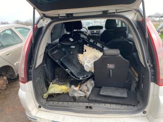 bontott CITROËN C4 PICASSO Bal Hátsó Lámpa