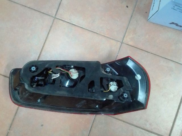 bontott CITROËN C4 PICASSO Bal Hátsó Lámpa