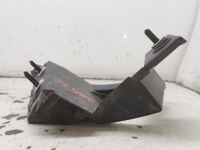 bontott CITROËN C4 PICASSO Bal hátsó Lökhárító Tartó (Műanyag)