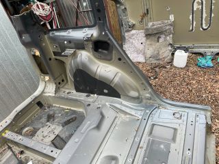 bontott CITROËN C4 PICASSO Bal hátsó Negyed Karosszéria Csomag