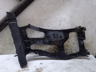 bontott CITROËN C4 PICASSO Bal hátsó Oldal Lökhárító Tartó (Műanyag)