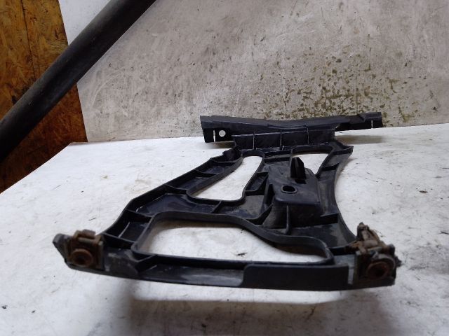 bontott CITROËN C4 PICASSO Bal hátsó Oldal Lökhárító Tartó (Műanyag)