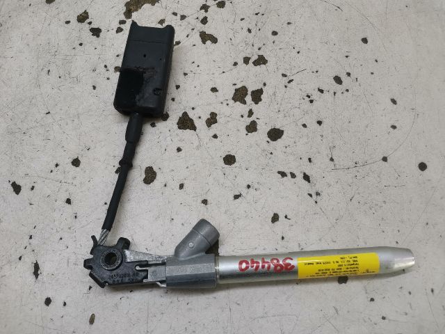 bontott CITROËN C4 PICASSO Bal hátsó Övfeszítő