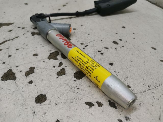 bontott CITROËN C4 PICASSO Bal hátsó Övfeszítő