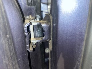 bontott CITROËN C4 PICASSO Bal hátsó Zsanér