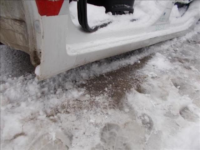 bontott CITROËN C4 PICASSO Bal Küszöb