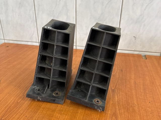 bontott CITROËN C4 PICASSO Bal Lökhárító Tartó Nyúlványvég