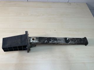 bontott CITROËN C4 PICASSO Bal Lökhárító Tartó Nyúlványvég