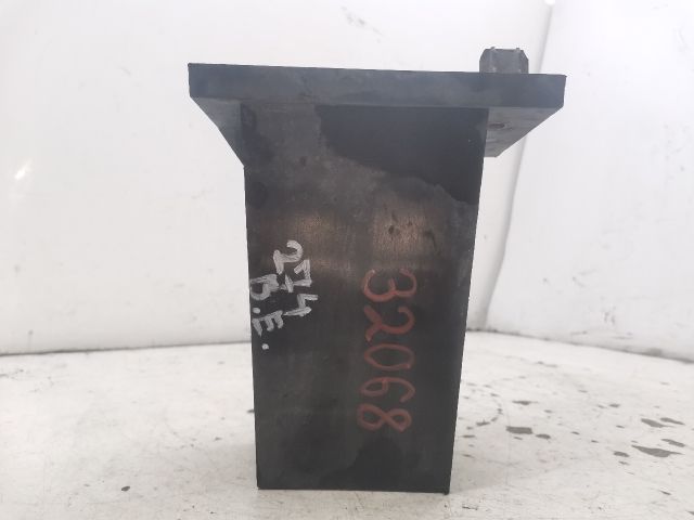 bontott CITROËN C4 PICASSO Bal Lökhárító Tartó Nyúlványvég