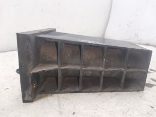 bontott CITROËN C4 PICASSO Bal Lökhárító Tartó Nyúlványvég