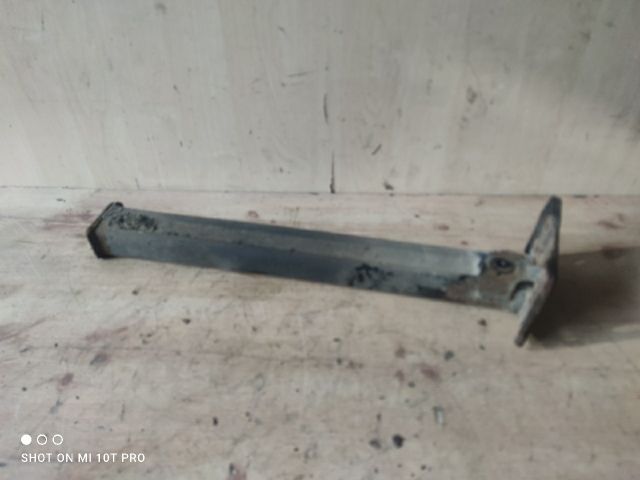 bontott CITROËN C4 PICASSO Bal Lökhárító Tartó Nyúlványvég