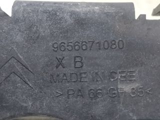 bontott CITROËN C4 PICASSO Bal Sárvédő Oldaltartó