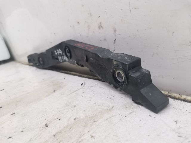 bontott CITROËN C4 PICASSO Bal Sárvédő Oldaltartó