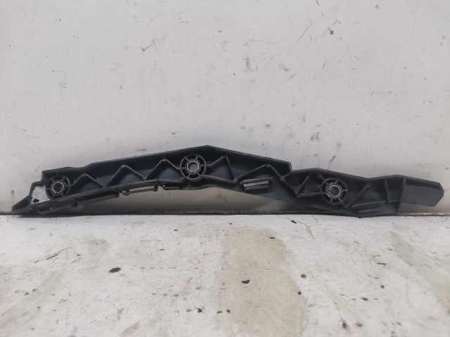 bontott CITROËN C4 PICASSO Bal Sárvédő Oldaltartó