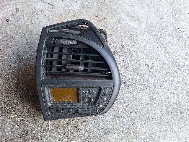 bontott CITROËN C4 PICASSO Bal Szellőző