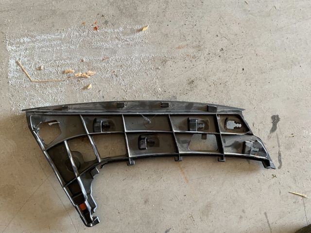 bontott CITROËN C4 PICASSO Bal Szélvédő Alatti Vízelvezető Műanyag