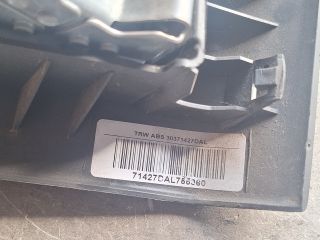 bontott CITROËN C4 PICASSO Bal Térdlégzsák