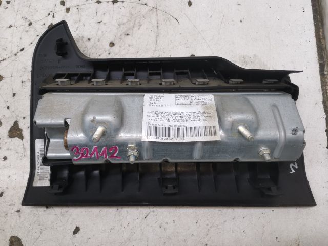 bontott CITROËN C4 PICASSO Bal Térdlégzsák