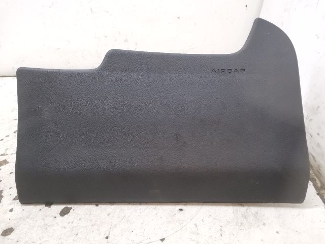 bontott CITROËN C4 PICASSO Bal Térdlégzsák