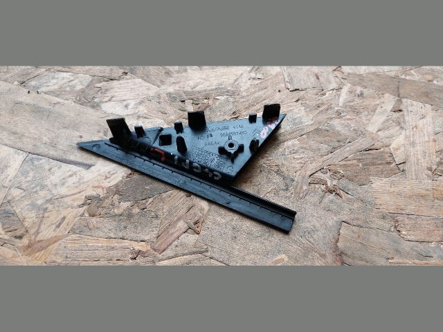 bontott CITROËN C4 PICASSO Bal Visszapillantó Tükör Előtti Burkolat