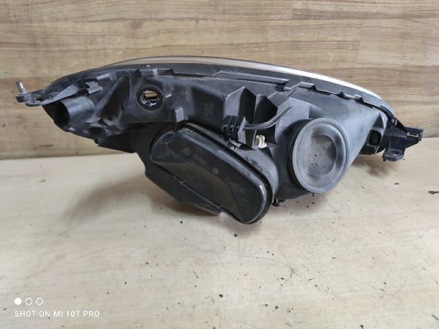 bontott CITROËN C4 PICASSO Bal Xenon Fényszóró