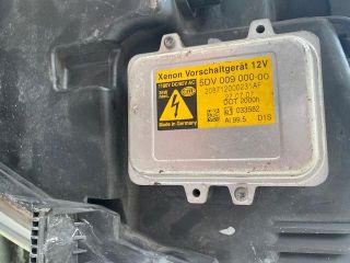 bontott CITROËN C4 PICASSO Bal Xenon Fényszóró