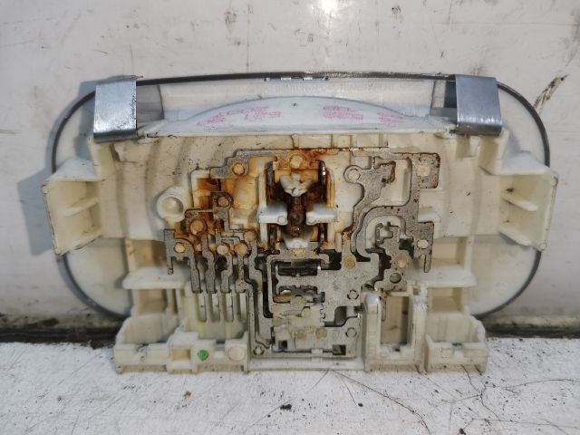 bontott CITROËN C4 PICASSO Beltér Világítás Hátsó