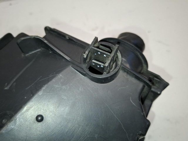 bontott CITROËN C4 PICASSO Biztosítéktábla Doboz