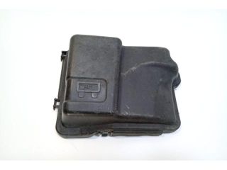 bontott CITROËN C4 PICASSO Biztosítéktábla Fedél