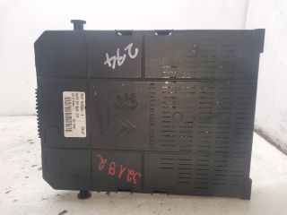 bontott CITROËN C4 PICASSO Biztosítéktábla Utastér