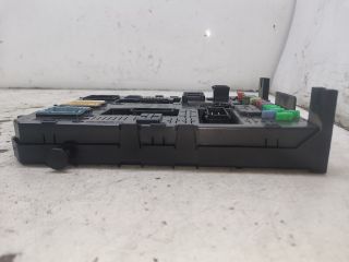 bontott CITROËN C4 PICASSO Biztosítéktábla Utastér