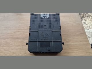 bontott CITROËN C4 PICASSO Biztosítéktábla Utastér