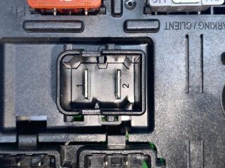 bontott CITROËN C4 PICASSO Biztosítéktábla Utastér