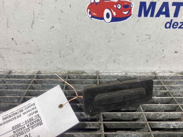 bontott CITROËN C4 PICASSO Csomagtérajtó Kilincs