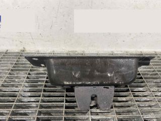 bontott CITROËN C4 PICASSO Csomagtérajtó Ütköző