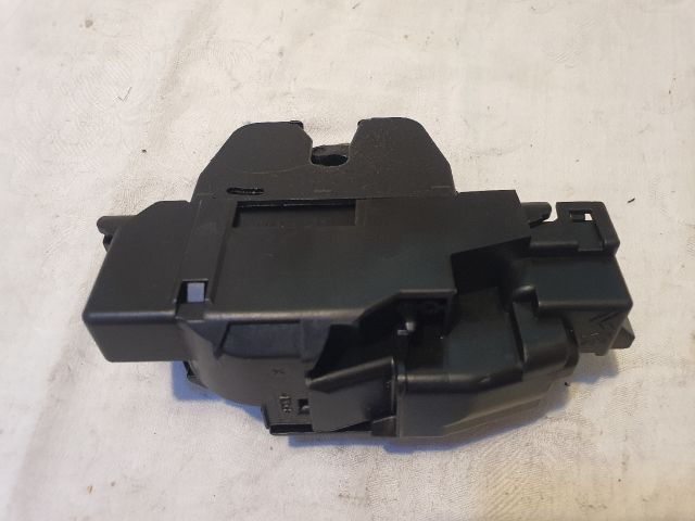 bontott CITROËN C4 PICASSO Csomagtérajtó Zárszerkezet