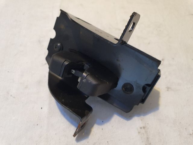 bontott CITROËN C4 PICASSO Csomagtérajtó Zárszerkezet