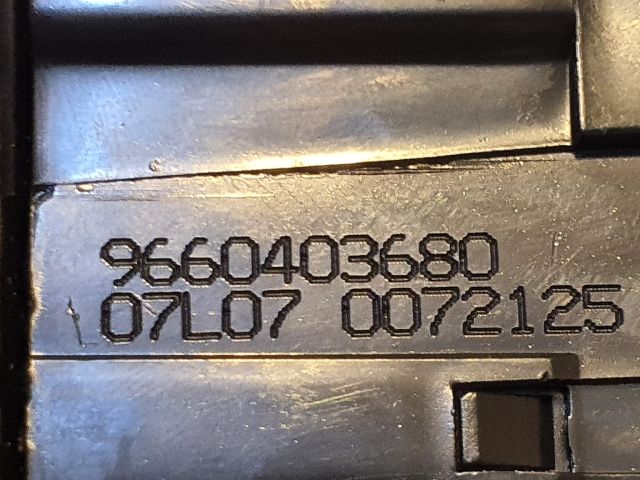 bontott CITROËN C4 PICASSO Csomagtérajtó Zárszerkezet