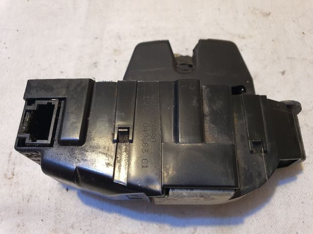 bontott CITROËN C4 PICASSO Csomagtérajtó Zárszerkezet