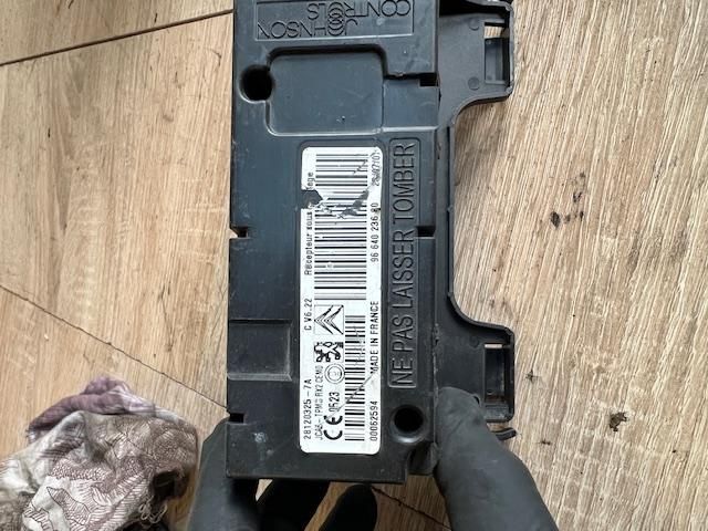 bontott CITROËN C4 PICASSO Elektronika (Magában)