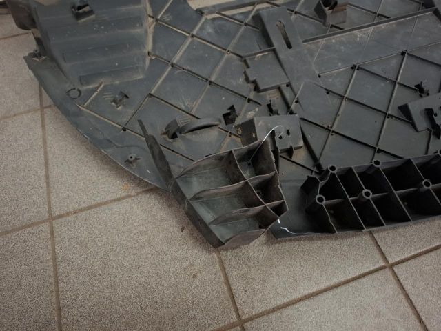 bontott CITROËN C4 PICASSO Első Lökhárító Alsó (Műanyag)