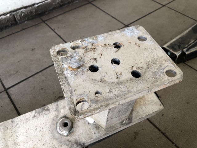 bontott CITROËN C4 PICASSO Első Lökhárító Merevítő (Fém)