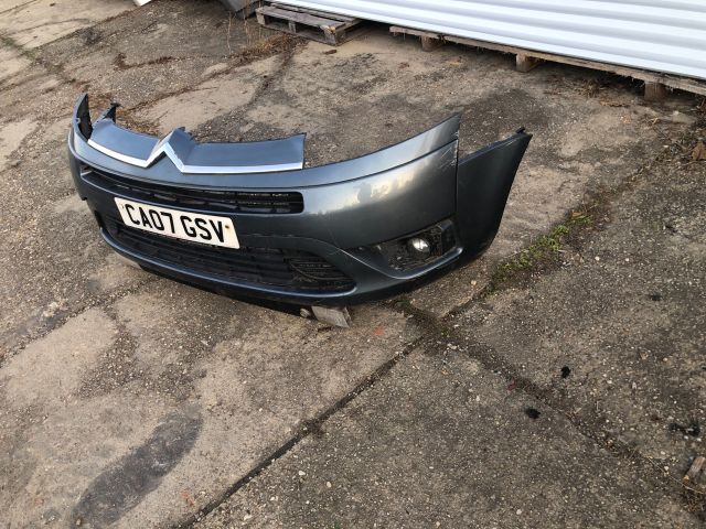 bontott CITROËN C4 PICASSO Első Lökhárító (Részeivel)